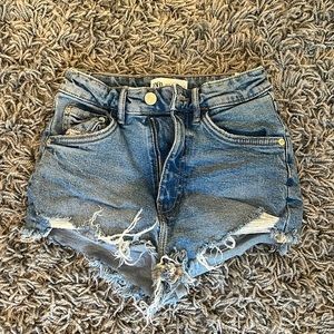 Zara denim shorts!!